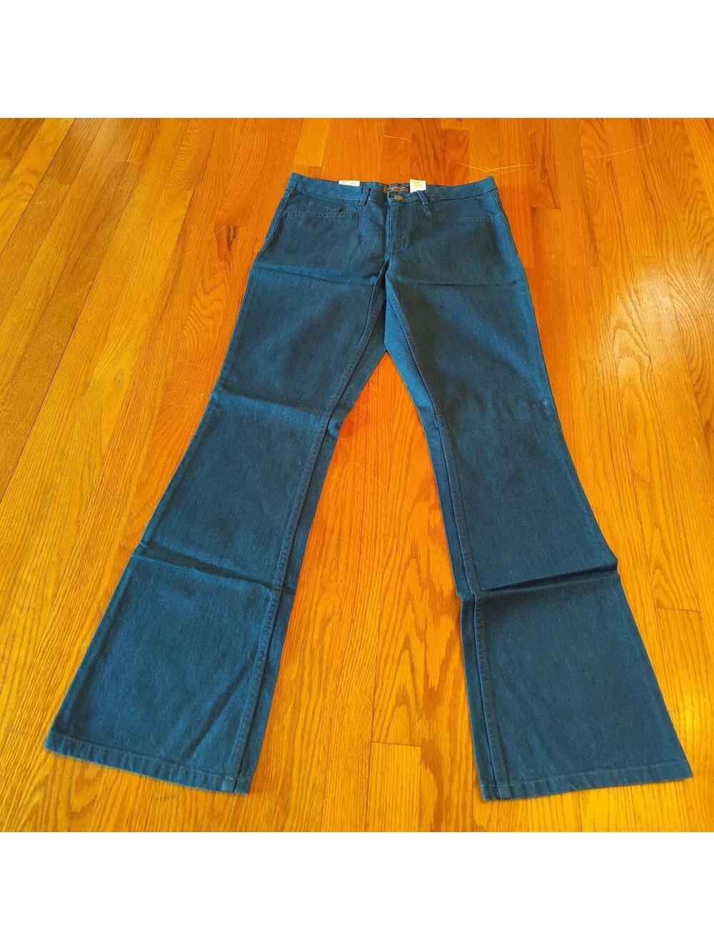 vintage Women's Levi's Silvertab Mid Waist Jeans Slim Boot Cut Size 5M